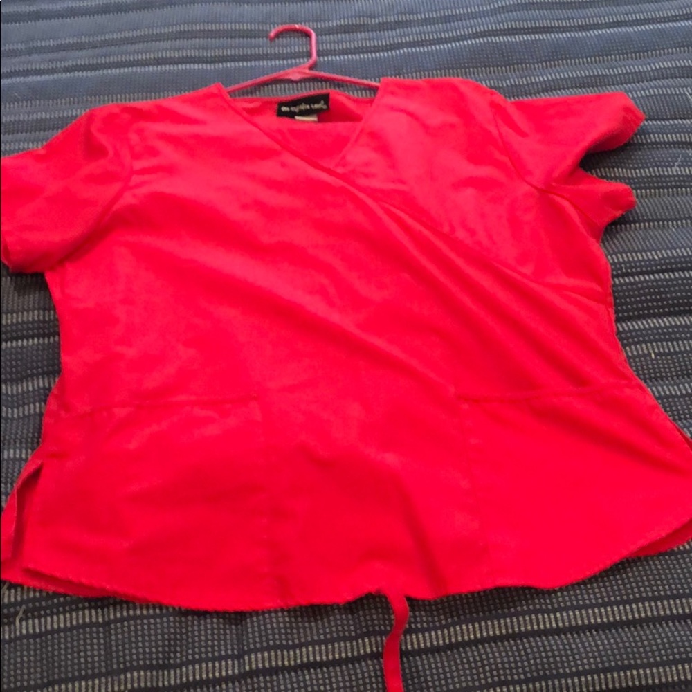 Los Angeles Rose scrub set